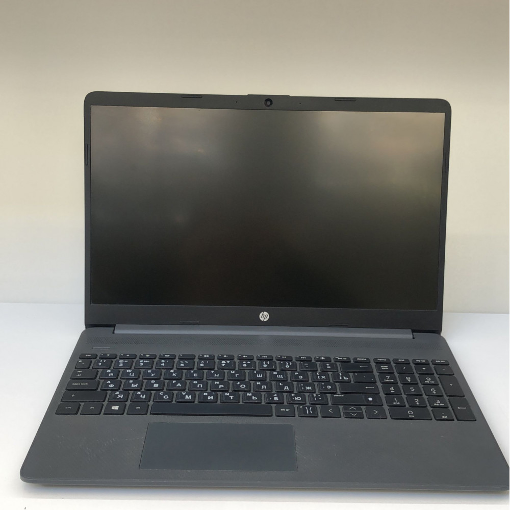 HP dizüstü bilgisayar i3 11. Nesil 4GB RAM 256GB SSD