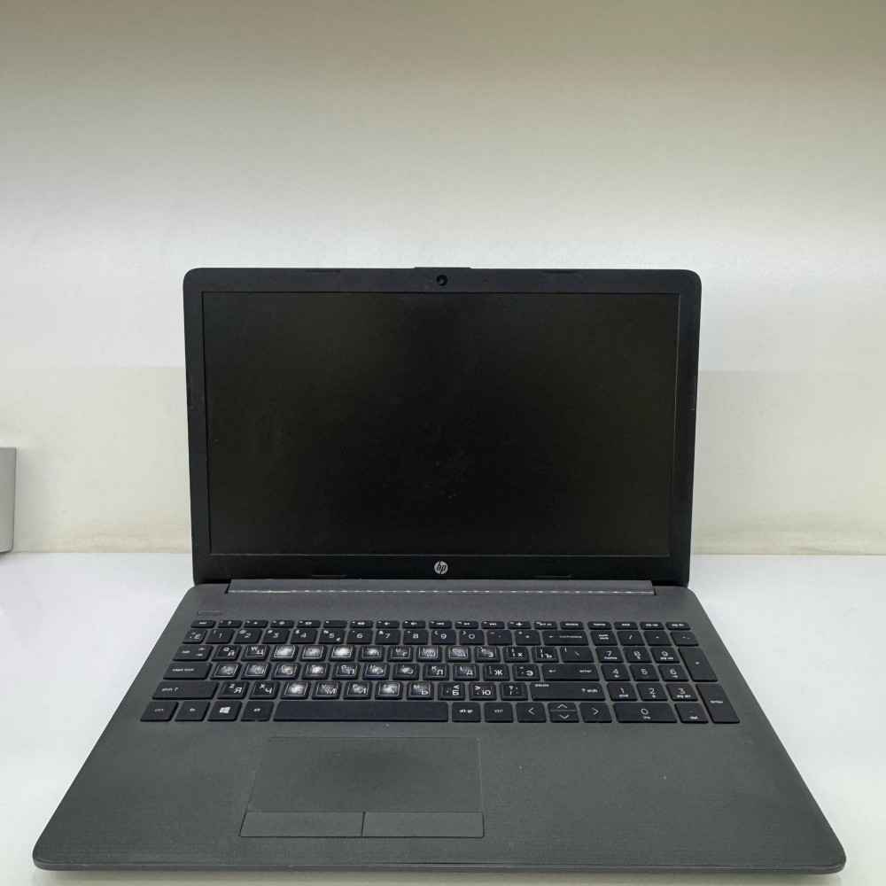 HP 250 G7 Dizüstü Bilgisayar Intel Core i3 7. Nesil 4GB RAM 240GB SSD