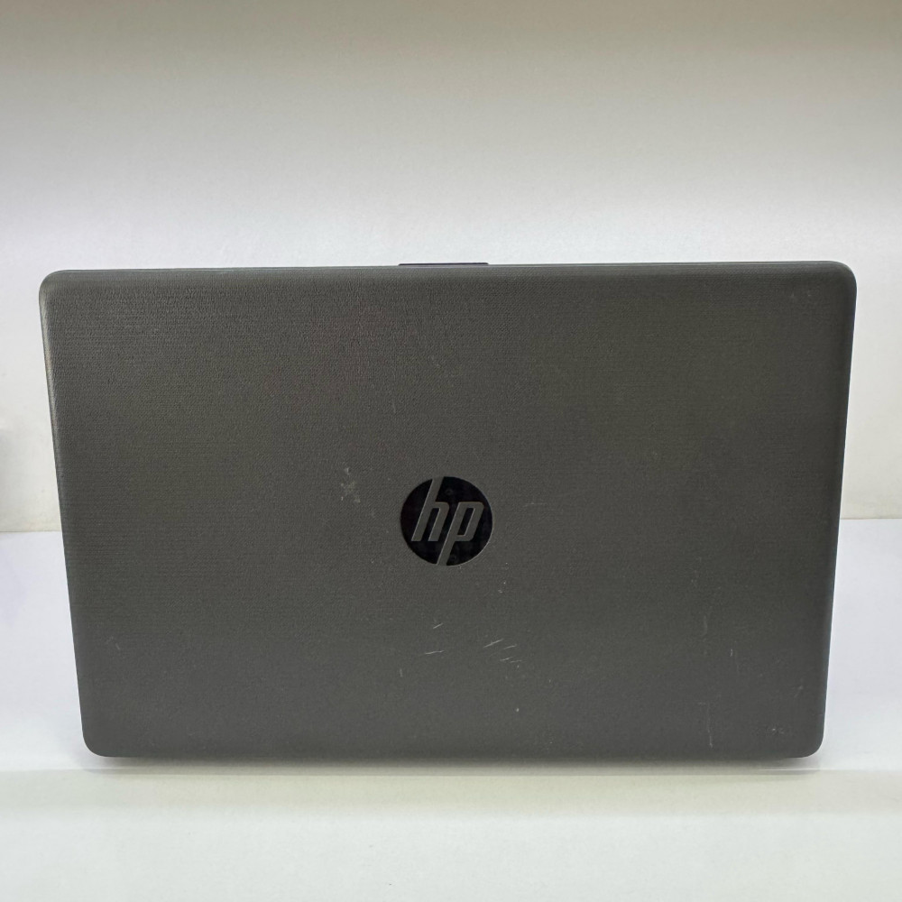 HP 250 G7 Dizüstü Bilgisayar Intel Core i3 7. Nesil 4GB RAM 240GB SSD