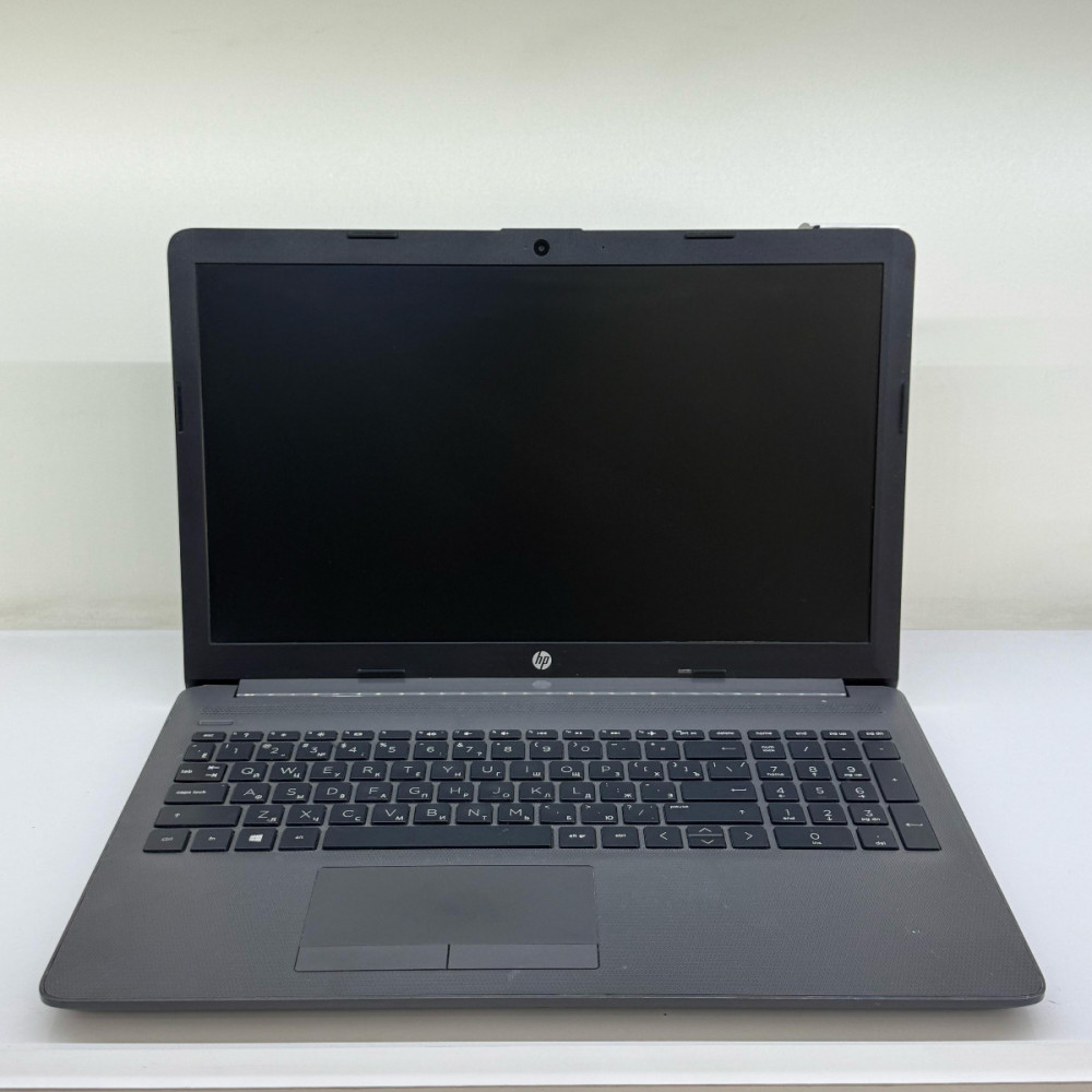 HP 255 G7 Ryzen 3 2200U 4GB RAM 256GB SSD
